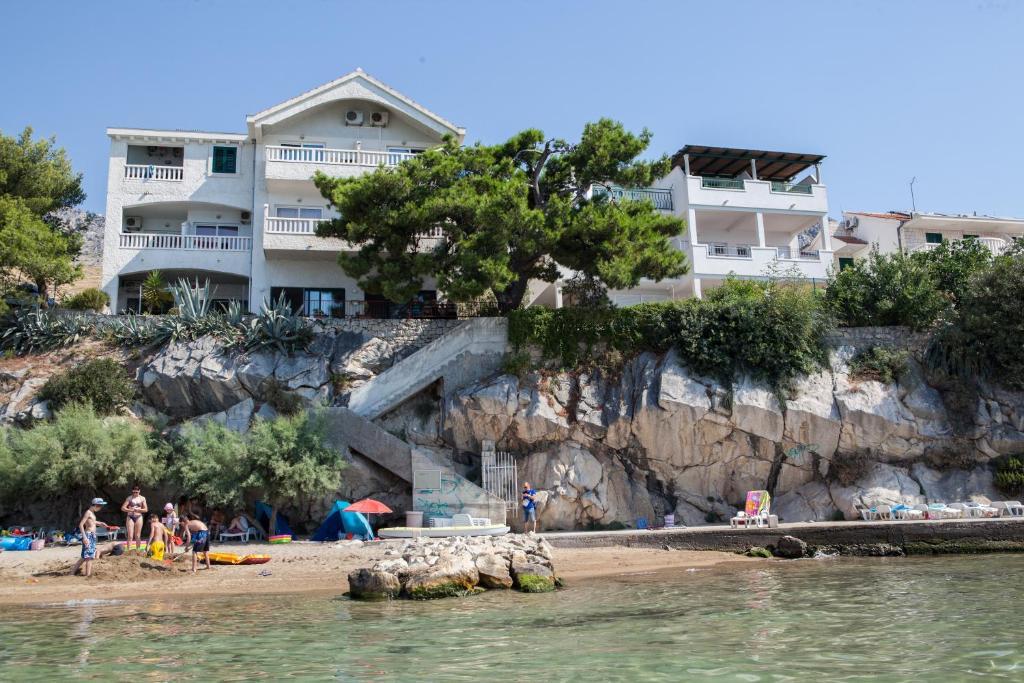 Apartments Agava-Mirjana Omiš Eksteriør bilde