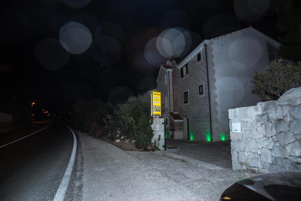 Apartments Agava-Mirjana Omiš Eksteriør bilde